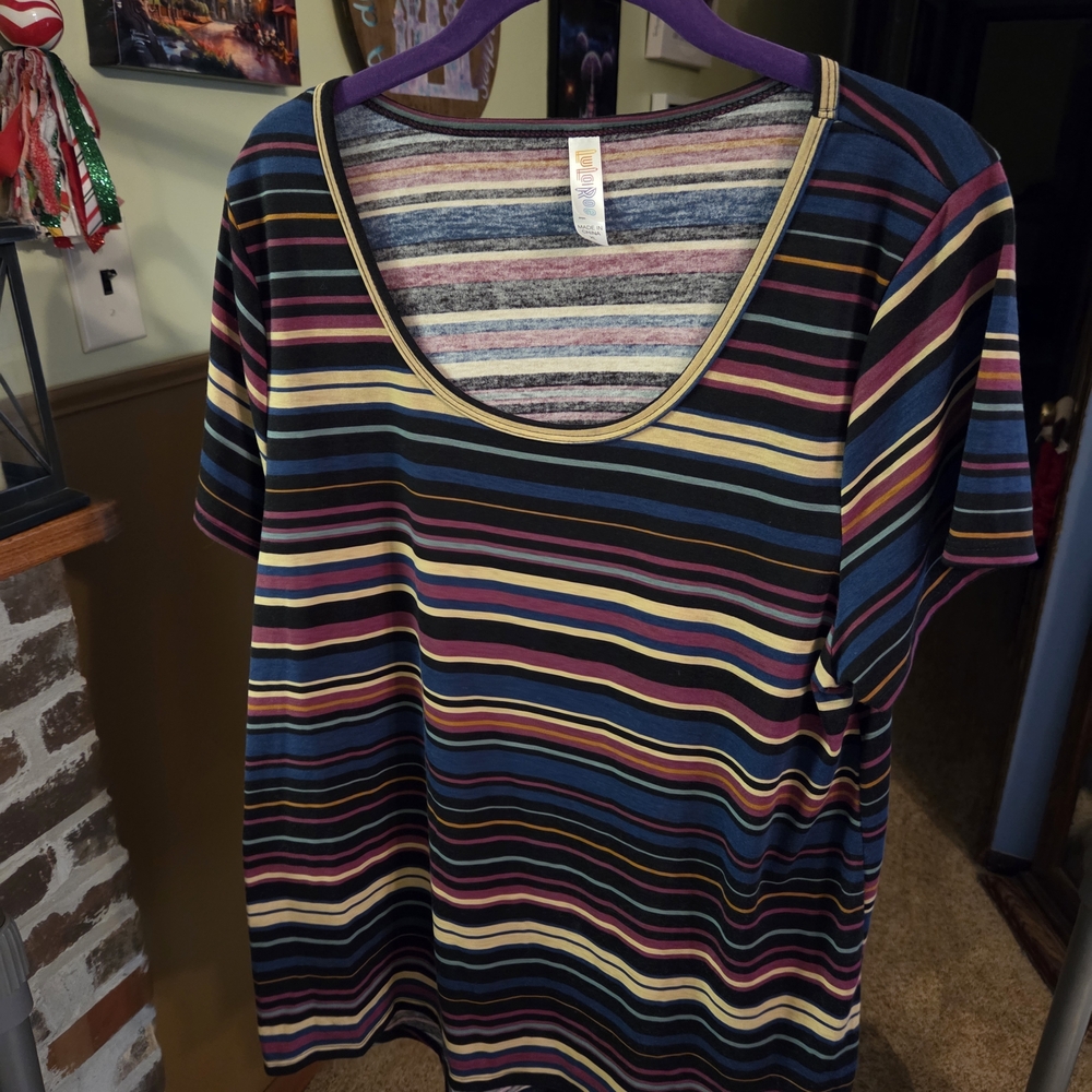 Striped Scoop Neck Women's Top - Multi